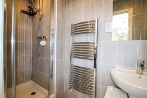 EN-SUITE- click for photo gallery